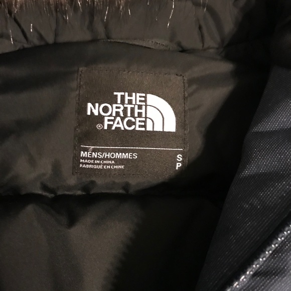 North face jacket - Picture 4 of 8